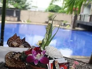 Taman Tirta Ayu Pool And Mansion Hotel Tuban