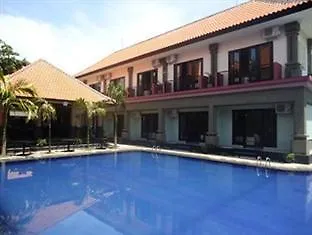 Taman Tirta Ayu Pool And Mansion Hotel Tuban