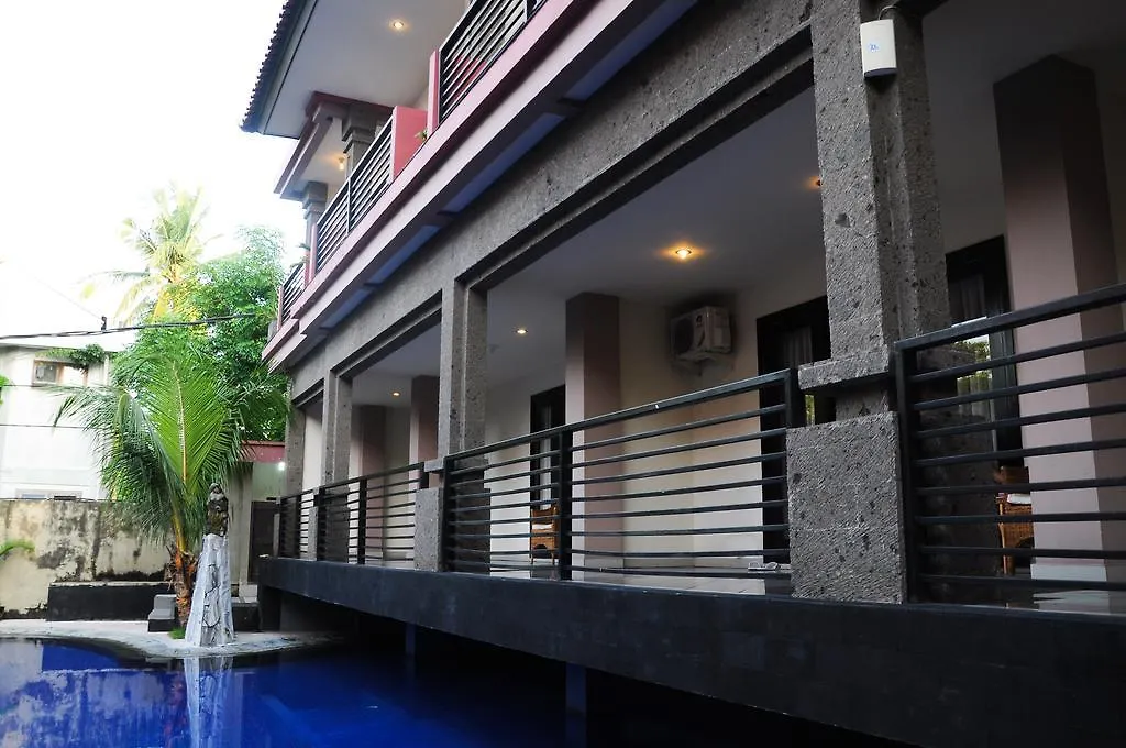 Taman Tirta Ayu Pool And Mansion Hotel Tuban